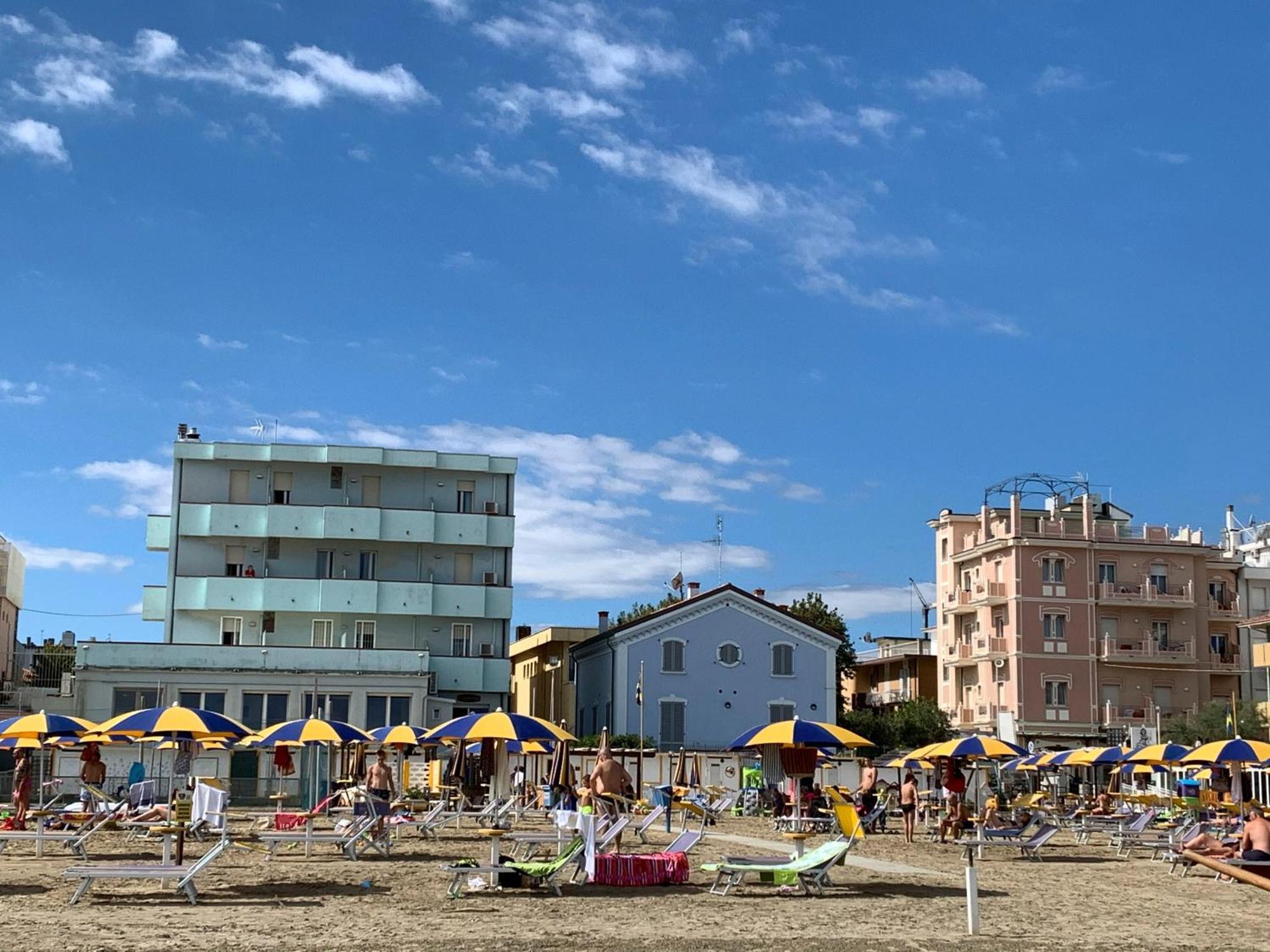 Hotel Acquamarina Viserba 리미니 외부 사진